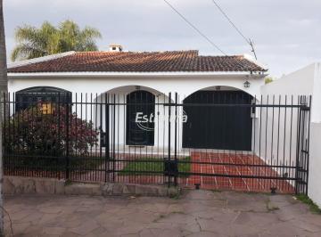 Casa · 117m² · 2 Quartos · 4 Vagas · Casa no bairro Dores