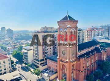 Apartamento · 115m² · 4 Quartos · 2 Vagas · Apartamento : / Residencial / Méier