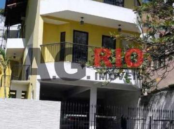 Casa · 120m² · 3 Quartos · 2 Vagas · Casa de rua : Duplex / Residencial / Praça Seca