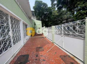 Casa · 265m² · 3 Quartos · 2 Vagas · Casa com piscina à venda em Vila Valqueire