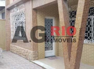 Casa · 101m² · 3 Quartos · 2 Vagas · CASA LINEAR - CONDOMÍNIO NOVA VALQUEIRE - QUINTAL