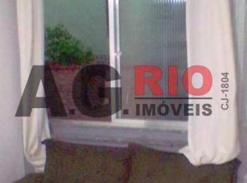 Casa · 105m² · 3 Quartos · 2 Vagas · Casa à venda - em Guadalupe