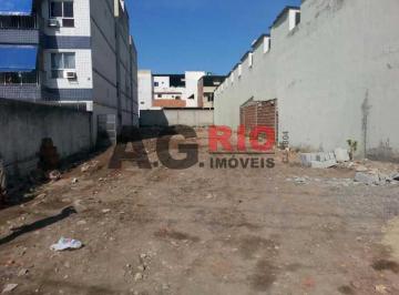 Terreno · 760m² · TERRENO - 700 METROS ÁREA TOTAL - 10 FRENTE X 70 LADOS