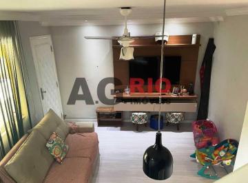 Casa · 65m² · 2 Quartos · 1 Vaga · CASA DUPLEX TODA REFORMADA PRÓXIMO A ESTAÇÃO MADUREIRA