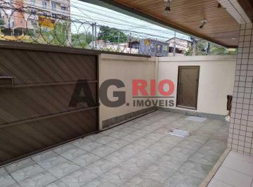 Apartamento · 84m² · 3 Quartos · 1 Vaga · Apartamento : Padrão / Residencial / Vila Valqueire