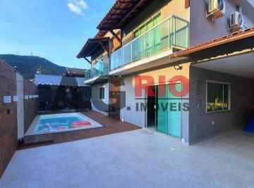 Casa · 257m² · 3 Quartos · 3 Vagas · Casa à venda - em Taquara