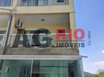 Casa · 300m² · 5 Quartos · 2 Vagas · Casa em Condomínio -  / Residencial / Taquara