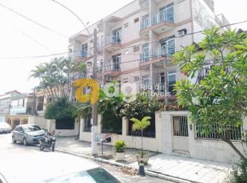 Apartamento · 117m² · 3 Quartos · 1 Vaga · APTO  117 METROS - VAZIO - EXCELENTE LOCALIZAÇÃO