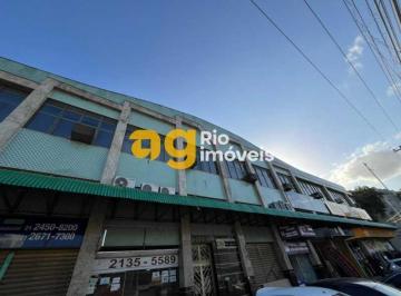 Comercial · 32m² · 1 Vaga · Sala - / Comercial / Taquara
