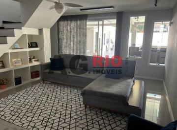 Casa · 192m² · 3 Quartos · 2 Vagas · Casa de rua -  / Residencial / Padre Miguel