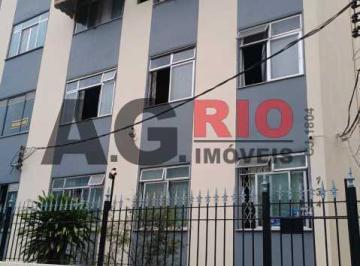 Apartamento · 68m² · 3 Quartos · 1 Vaga · APTO COM 3 QUARTOS - REFORMADO - PRÓXIMO  - VALQUEIRE