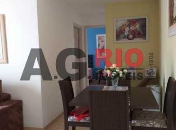 Apartamento · 60m² · 2 Quartos · 1 Vaga · Apartamento : Padrão / Residencial / Pechincha