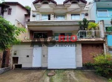 Casa · 220m² · 4 Quartos · 1 Vaga · Casa em Condomínio - Triplex / Residencial / Vila Valqueire