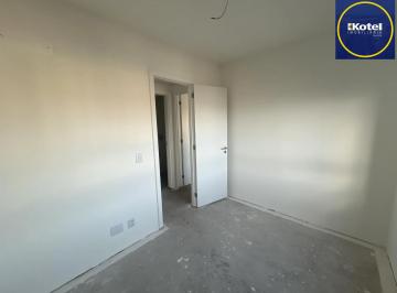 Apartamento · 66m² · 2 Quartos · 1 Vaga · Apartamento de dois quartos, suíte e uma vaga de garagem no bairro Rio branco