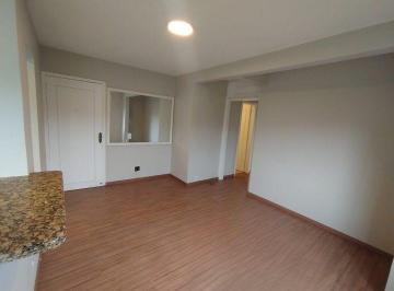 Apartamento · 62m² · 3 Quartos · 1 Vaga · 3 quartos com 63m² Reformado e Aceitando Financiamento e FGTS