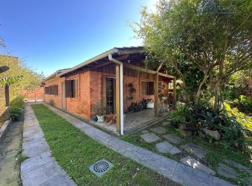 Casa · 156m² · 5 Quartos · 3 Vagas · Imóvel com 4 dormitórios e casa auxiliar nos fundos do terreno