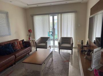 Casa · 1m² · 4 Quartos · 1 Vaga · CASA COM 4 QUARTOS E PISCINA Á VENDA EM CRUZEIRO-SP