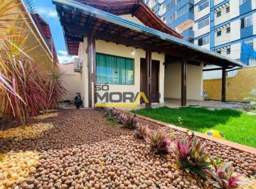 Apartamento · 252m² · 3 Quartos · 2 Vagas · Casa com 3 Quartos e 2 banheiros a Venda, 252 m2