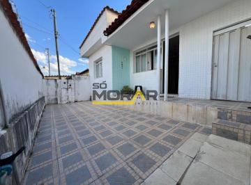Casa · 190m² · 4 Quartos · 3 Vagas · Casa 4 quartos com uma Edicula e habite-se- 3 vagas