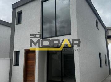 Casa · 120m² · 3 Quartos · 2 Vagas · Casa Geminada no bairro Santa Cruz / MG