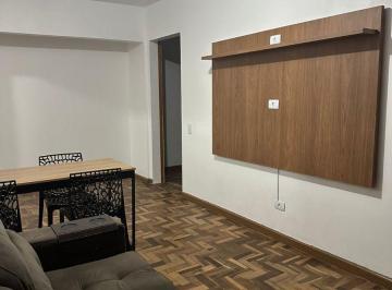 Apartamento de 2 quartos, Curitiba · APARTAMENTO 2 QUARTOS 60M² MOBILIADO BAIRRO CENTRO - CURITIBA- PR