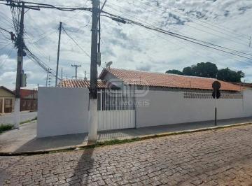 Casa · 114m² · 2 Quartos · 2 Vagas · Casa com 2 Quartos no Centro Norte de Várzea Grande
