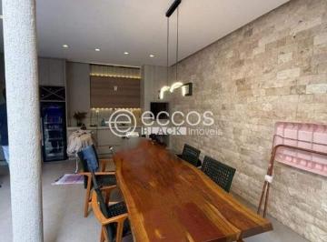 Casa · 220m² · 3 Quartos · 2 Vagas · Casa em condomínio à venda, 3 quartos, 3 suítes, 2 vagas, Granja Marileusa - Uberlândia/MG