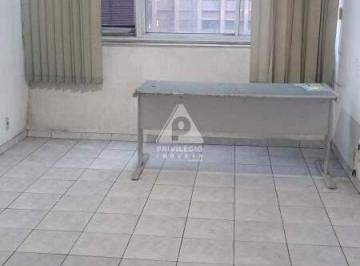 Apartamento · 32m² · 1 Quarto · Apartamento 1 quarto no Centro do Rio de Janeiro – 32 m², frente, aceita financiamento