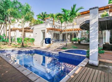 Casa · 524m² · 4 Quartos · 9 Vagas · Residência de Alto Padrão com 4 Suítes, Piscina no Páteo Santa Fé – Gramado