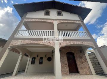 Casa · 215m² · 3 Quartos · 4 Vagas · Casa à venda, 3 quartos, 1 suíte, 4 vagas, Loteamento Parque das Fontes - Tremembé/SP