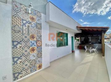 Apartamento · 257m² · 3 Quartos · 2 Vagas · Cobertura à venda no bairro Santa Amélia, com 166 m²