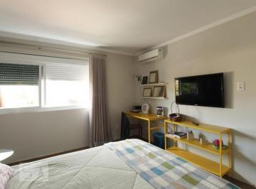 Casa de 3 quartos Venda R$ 2.375.000 · Casa à Venda - Teresópolis, 3 Quartos,  500 m² - Porto Alegre