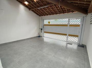 Casa · 140m² · 3 Quartos · 3 Vagas · Espaçosa Casa 3 Suítes à Venda em Caiçara, Praia Grande