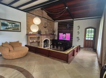 Casa · 1585m² · 4 Quartos · 6 Vagas · Oportunidade - Chácara em Condomínio - Sitio das Rosas Guararema - 4 Dormitórios - 1585m².