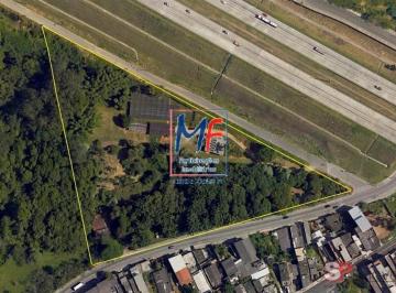 Terreno · 22000m² · Terreno à venda no Jardim Santa Júlia, Itapecerica da Serra/SP, 22.000m² de área (com duas casas e g