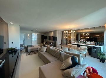 Apartamento · 152m² · 3 Quartos · 3 Vagas · Excelente apartamento 3 quartos, suítes, à venda no Horto Florestal