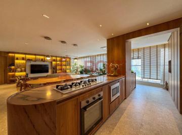 Apartamento · 169m² · 4 Quartos · 2 Vagas · 168,50m² úteis, 4 quartos, 2 vagas, Churrasqueira carvão na varanda.