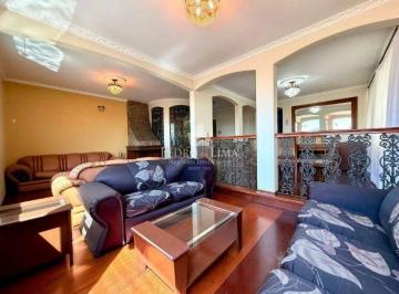 Casa · 224m² · 3 Quartos · 4 Vagas · Sobrado com Piscina na Penha 223m²,  sendo 3 suites e 4 vagas de excelente localização