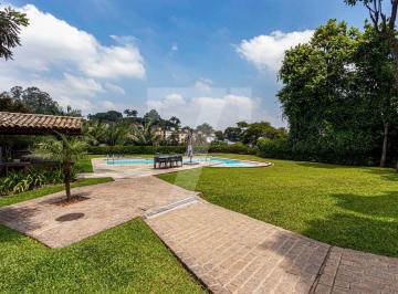 Casa · 558m² · 4 Quartos · 6 Vagas · Casa à venda com 4 suítes, piscina, academia, quadra de squash, conforto, espaço e luz natural