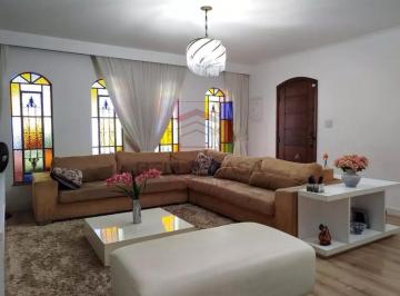 Casa · 170m² · 3 Quartos · 2 Vagas · Casa à venda com 170m², 3 quartos e 2 vagas