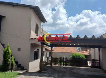 Casa · 80m² · 3 Quartos · CASA EM TERRENO PARA CONSTRUÇÃO DE PREDIO