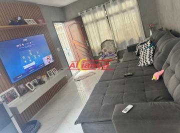 Casa · 125m² · 3 Quartos · 2 Vagas · Excelente sobrado no Santa Mena