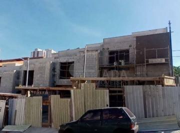 e8e484ff20280a05436feffc3c43a898693f5923 · Sobrado frontal com 2 suítes, 2 vagas, churrasqueira à venda, 70 m² por R$ 620.000 - Vila Esperança 