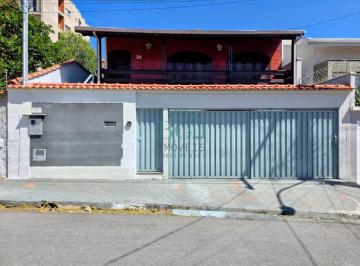 FACHADA · Excelente casa á venda de 210 m² no bairro Jardim Centenário em Poços de Caldas MG.