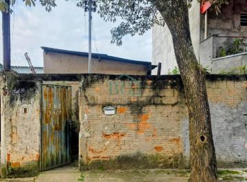 FRENTE DA CASA · Excelente oportunidade á venda no Jardim Kennedy em Poços de Caldas MG.