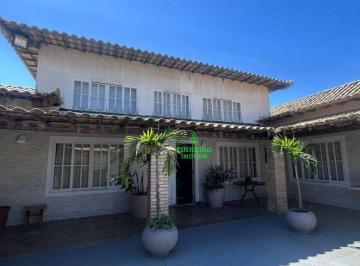 a2b2a478d0d212ce32d271b49e9d8a1643f6fd92 · Casa com 3 dormitórios à venda, 585 m² por R$ 1.100.000 - Piratininga - Niterói/RJ