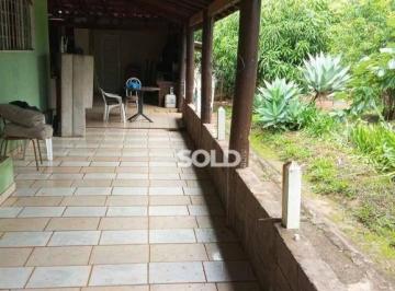 810aa8e4f18bbe6aa595b5fd42ed14bc56463b90 · Chácara com 3 dormitórios à venda, 2150 m² por R$ 450.000 - Jardim Palestina - Franca/SP