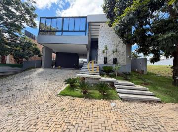 be62ad4672e8f74b54e1337ee70707ebbf3abba8 · Casa em Vespasiano no Condomínio Alphaville