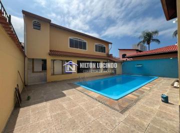 Casa · 5 Quartos · 4 Vagas · Sobrado com 5 quartos, Flórida, Praia Grande - R$ 1.1 mi, Cod: 11384