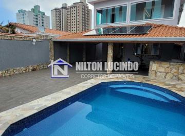 Casa · 222m² · 5 Quartos · 4 Vagas · Sobrado com 5 quartos, Flórida, Praia Grande - R$ 1.9 mi, Cod: 11385